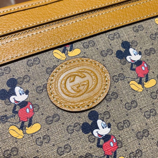 Disney x Gucci pouch Style 602552 HWUBM 8559
